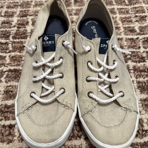 Sperry Women's Tan Canvas Lace-Up Sneakers